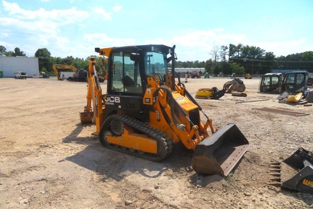 2022-JCB-1CXT-1.jpeg