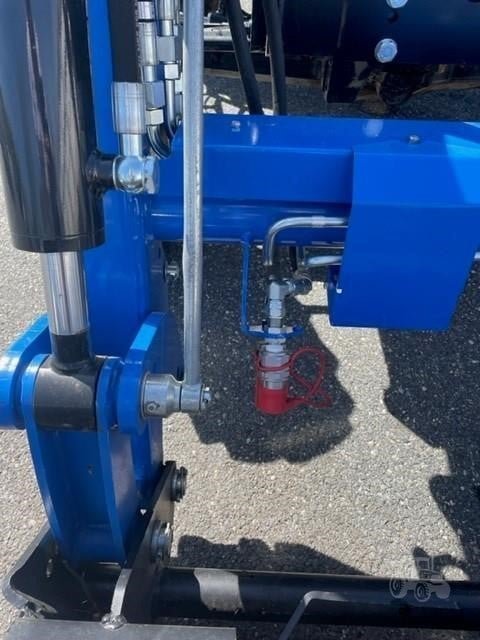 2022-New-Holland-Workmaster-75-2.jpeg