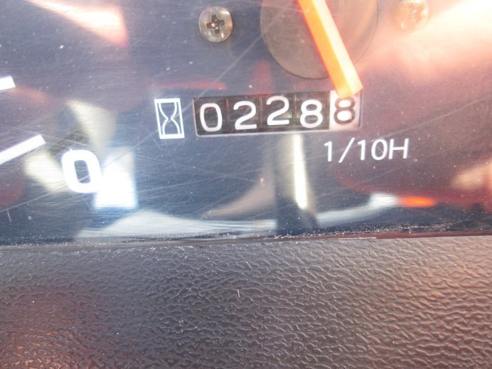 Kubota-L2800-Tractor_7.jpg