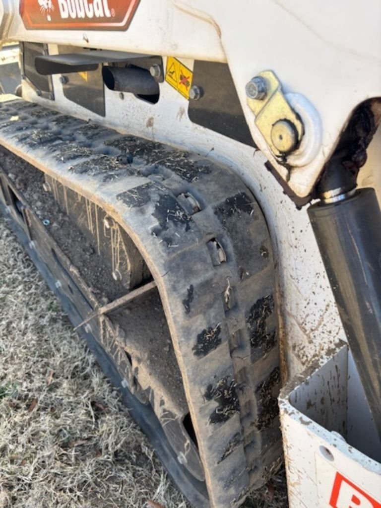 Used-2024-Bobcat®-Mini-Track-Loaders-MT100_1.jpg