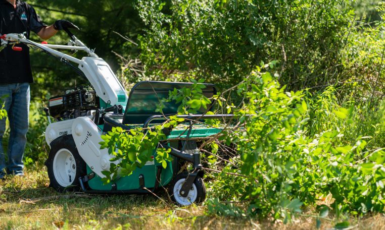 Cyclone-Flail-Mower-Wheel-Action-15
